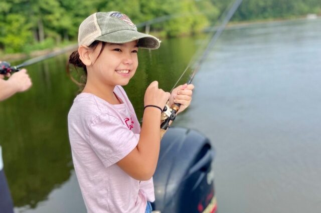 striped bass fishing in lake oconee