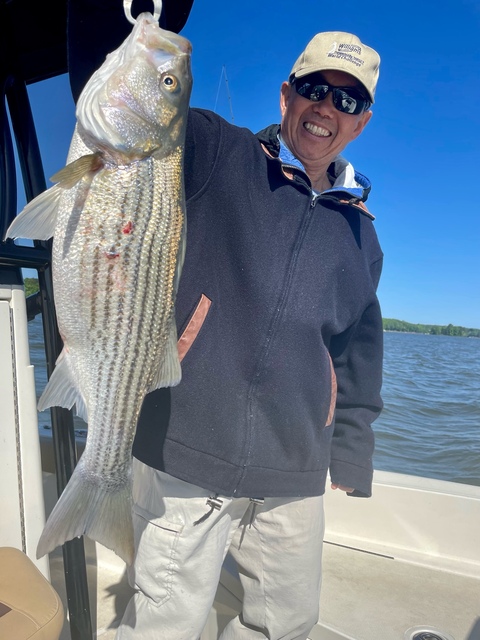 Lake Oconee fishing