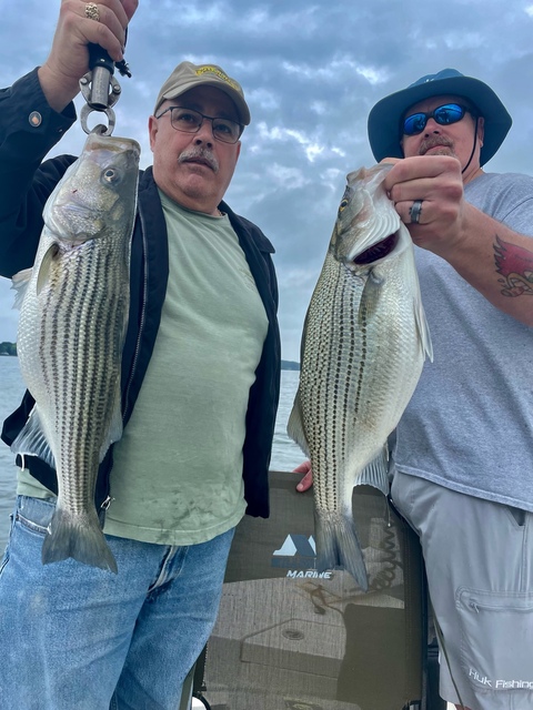 Lake Oconee Striper fishing