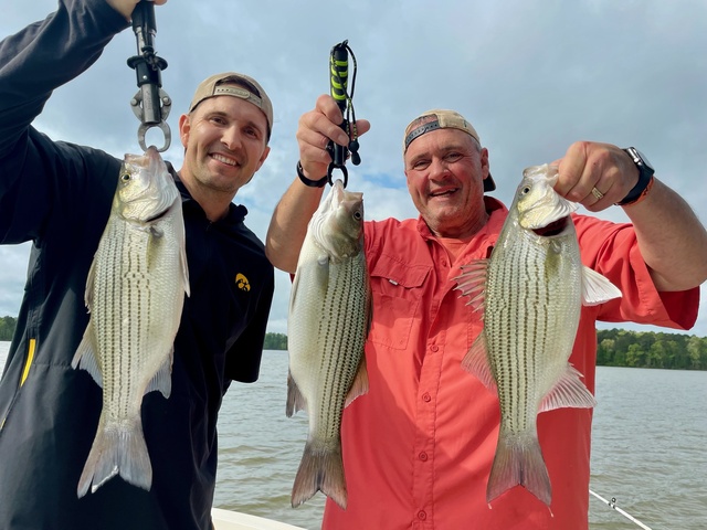 Lake Oconee Striper fishing